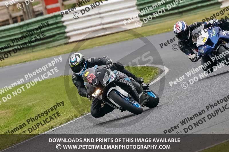 enduro digital images;event digital images;eventdigitalimages;mallory park;mallory park photographs;mallory park trackday;mallory park trackday photographs;no limits trackdays;peter wileman photography;racing digital images;trackday digital images;trackday photos
